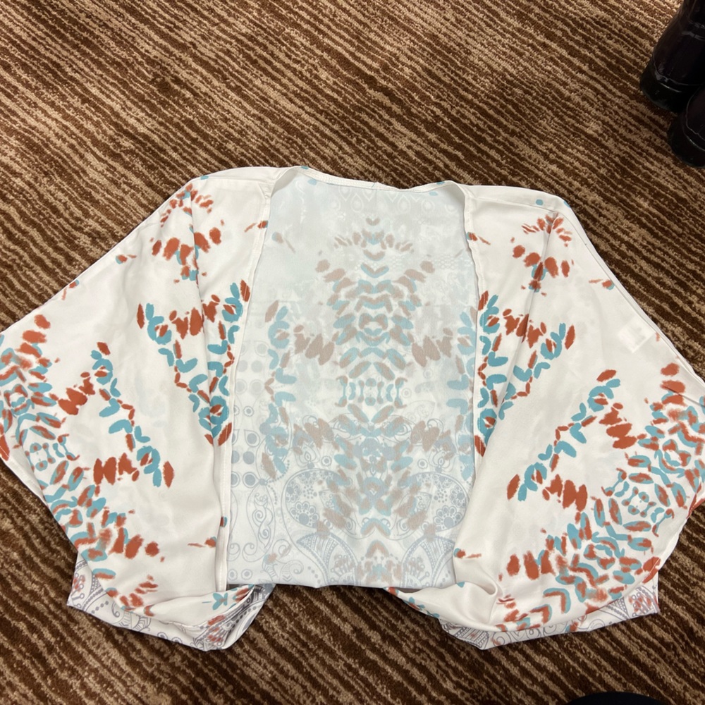 NWOT Printed Kimono